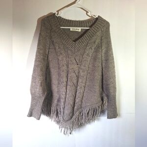 Women's Gray Sweater Pancho- Diva Shop Size Small/Medium
